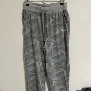 Old Navy Camo Lounge Pants